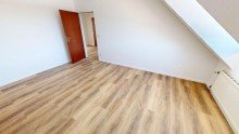 Schlafzimmer Helle 3 Zimmer mit G-WC und gro�em Keller