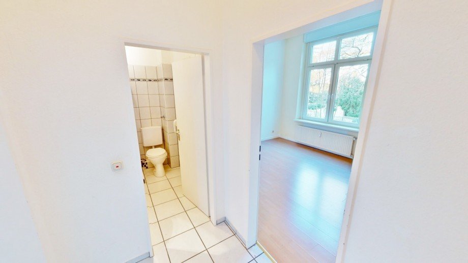 Fur 1.OG Mehrfamilienhaus M�nchengladbach