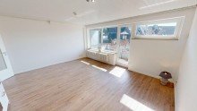 Wohn/Schlafzimmer mit hochwertiger K�che und Balkon Ger�umiges modernes Apparment mit Balkon und Einbauk�che