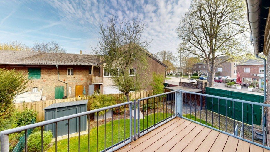 Balkon mit Blick ins Gr�ne Etagenwohnung Grevenbroich