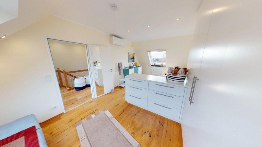 Oberes gro�es Schlafzimmer Maisonettewohnung Kaarst