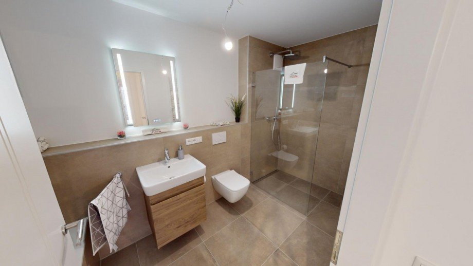 Badezimmer Terrassenwohnung Grevenbroich