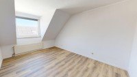 Bild (c0175f4443bf5f02f221645f124e4655): Helle 3 Zimmer mit G-WC und gro�em Keller