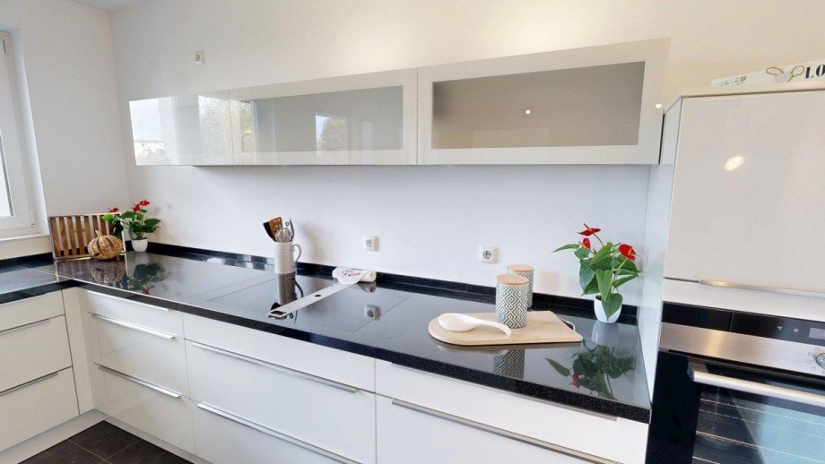 Hochwertige Einbauk�che Erdgeschosswohnung Geilenkirchen