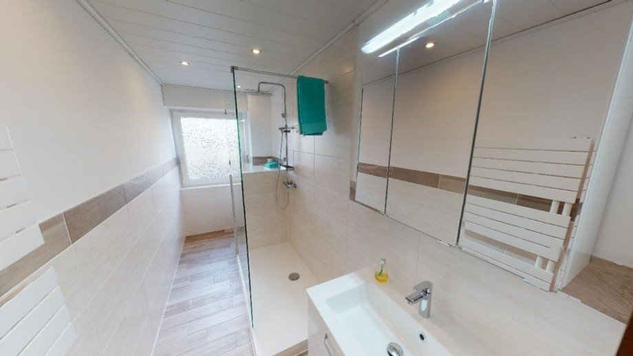 Badezimmer Etagenwohnung Bedburg