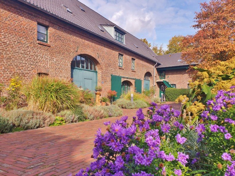 Hauptbild: Etagenwohnung im Gut Mellerhof (Vierkanthof)