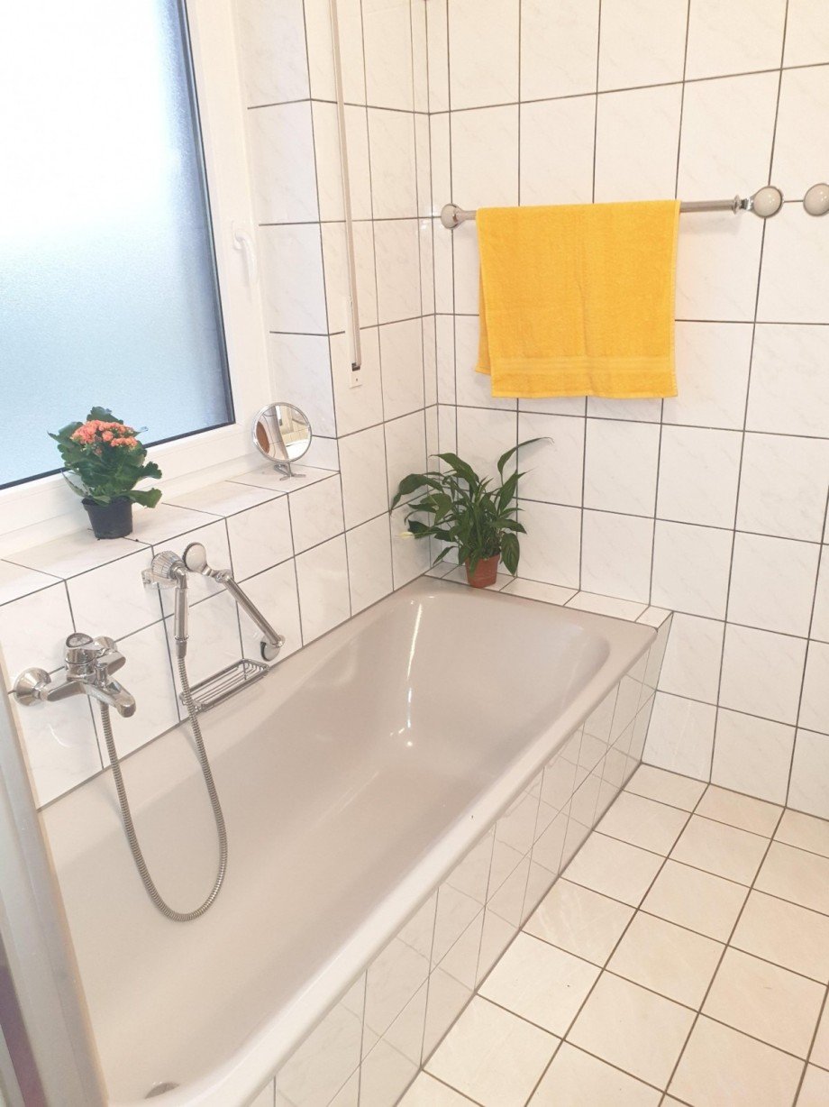 Bad 1.OG mit Wanne. Dusche.. Einfamilienhaus J�chen