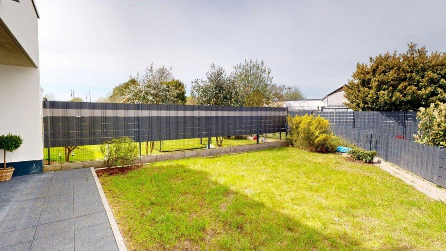 Kleiner Garten in Ost Ausrichtung Erdgeschosswohnung Geilenkirchen